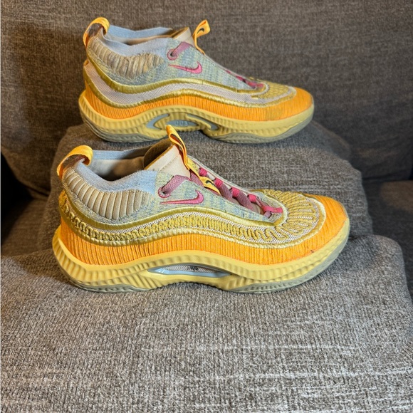 Nike Other - Nike Cosmic Unity 3 Pale Vanilla Yellow and Gray Sneakers size 8